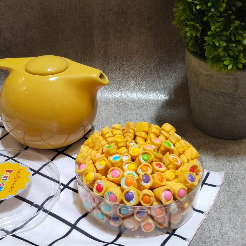 One Mandiri Sukses - Rainbow Horn ( Toples 250 Gram) ~ Kemasan Toples ~ Cum cum Pelangi ~ Oleh Oleh Khas Malang Batu