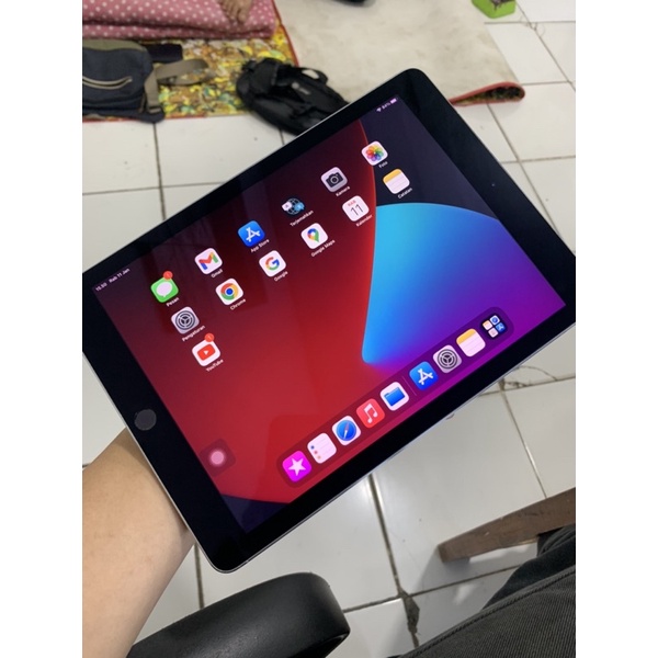 IPAD PRO 9,7inc 128GB WIFI CELULLAR BEKAS ORIGINAL SECOND