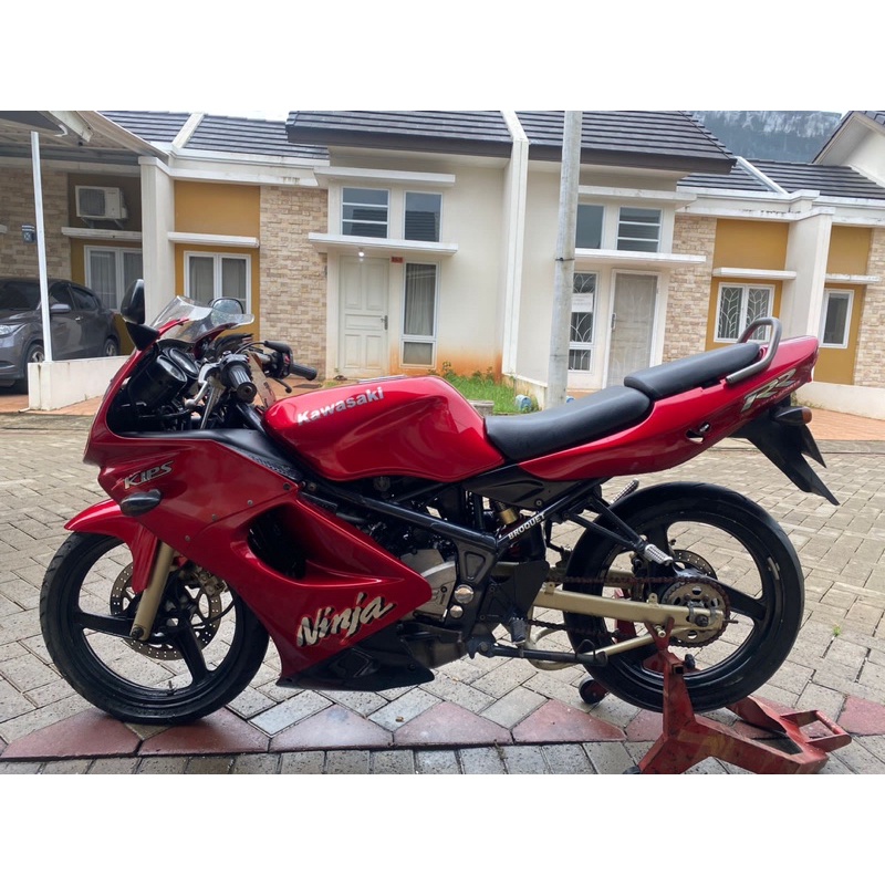 kawasaki ninja rr old 2010 merah