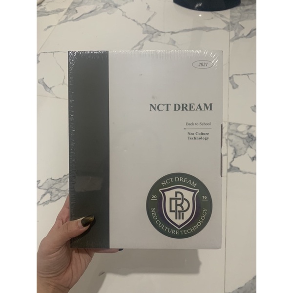 back to school set sealed renjun id photo jaemin mark taeyong jeno id card keyring