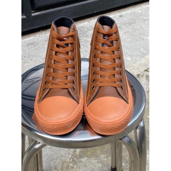 SEPATU CONVERSE BOOT KULID GUM SIZE 39_43