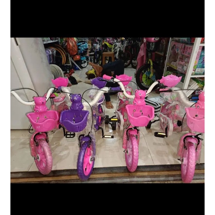 sepeda anak perempuan