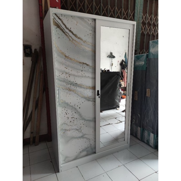 LEMARI BAJU PAKAIAN BESI SLIDING PINTU KACA JUMBO - FREE ONGKIR & FREE RAKIT KOTA SEMARANG