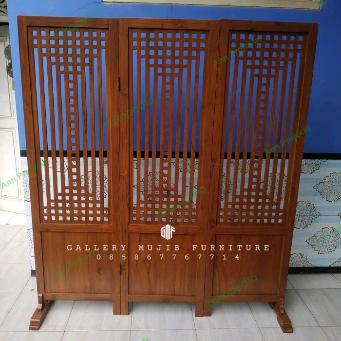 Sekat Ruangan Pembatas Ruangan Lipat Kayu Model Minimalis