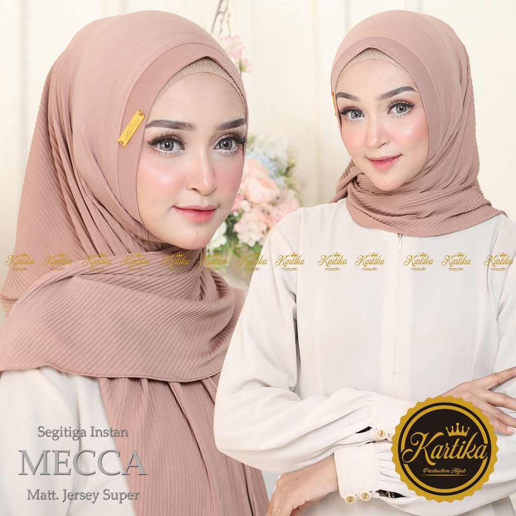 HIJAB SEGITIGA INSTAN PLISKET KARTIKA MECCA