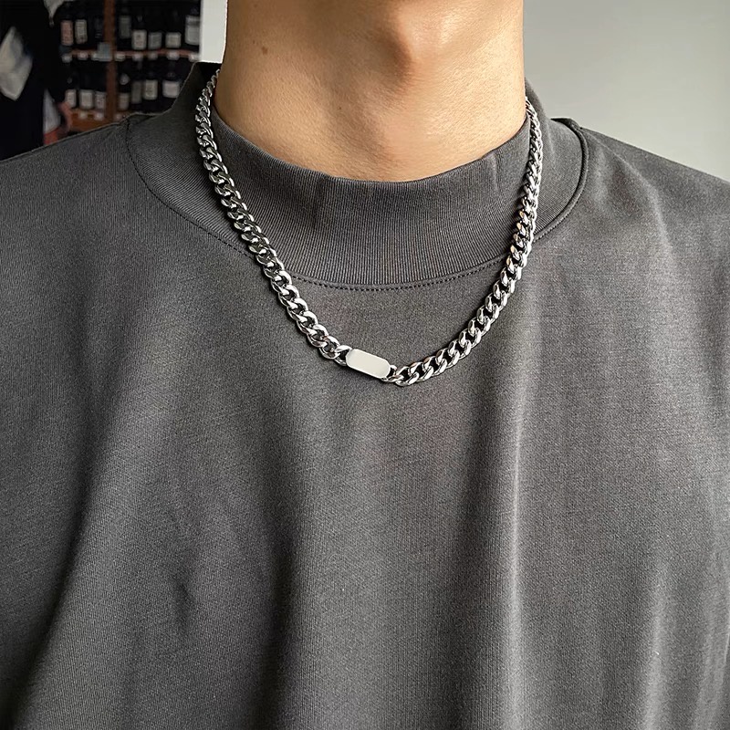 Hip Hop Papan Nama Perak Titanium Steel Pasangan Kalung Unisex