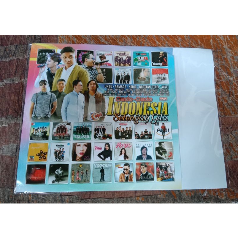 Kaset MP3 lagu - lagu Indonesia ( setengah gila)