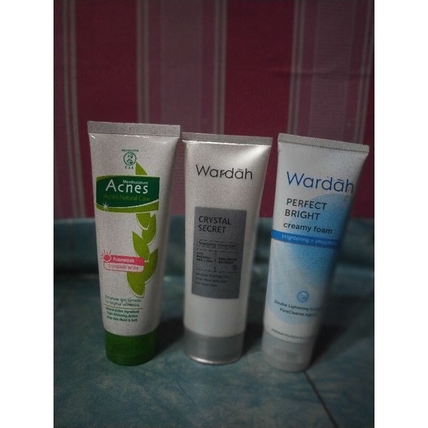 Wardah/acnes cuci muka 100ml