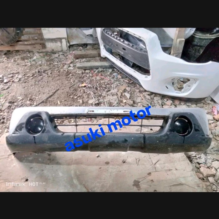 {BEKAS} Bumper depan Isuzu Panther Touring Murah