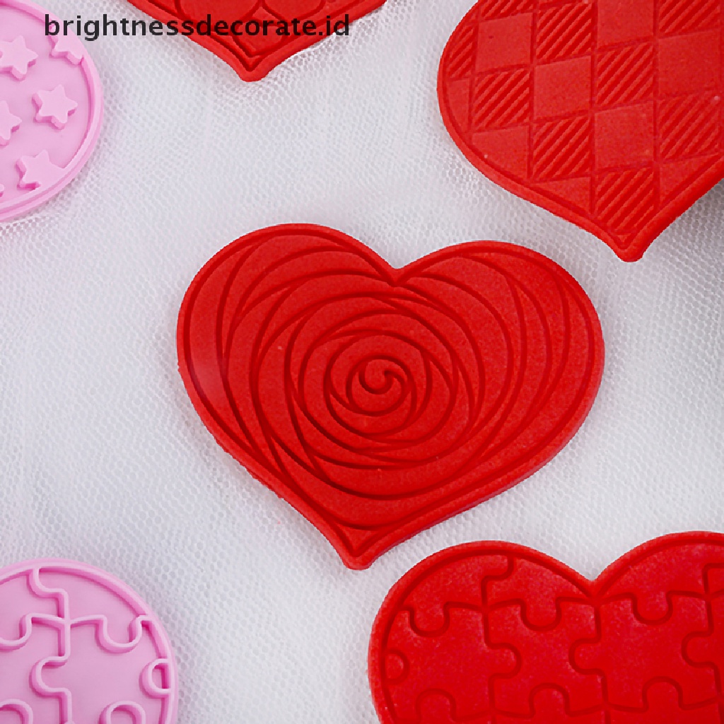 [Birth] 6pcs Heart Cookie Stamp Cutter Cetakan Biskuit Plastik DIY Untuk Hari Valene [ID]