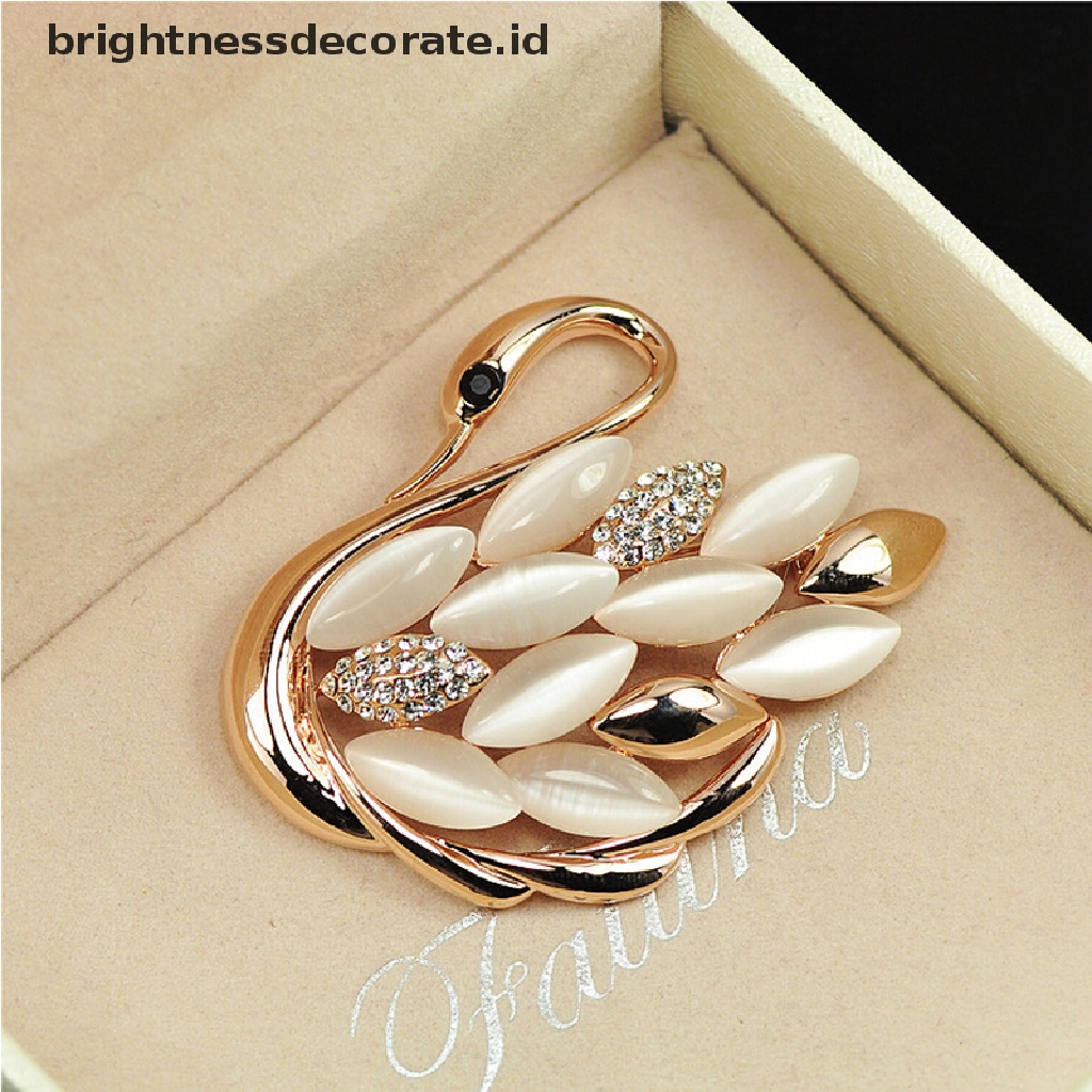 [Birth] Trendy Elegan Motif Angsa Berlian Imitasi Bros Pin Kristal Bros Pin Klip [ID]