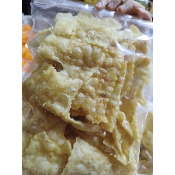 

TERMURAH KUE BAWANG PANGSIT 250GRAM