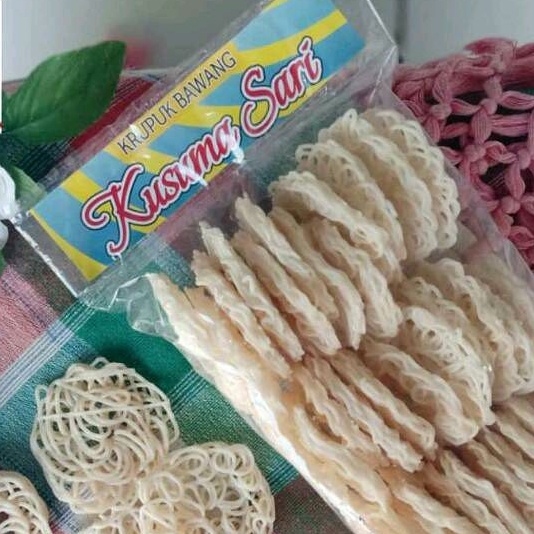 

Krupuk Bawang Mentah