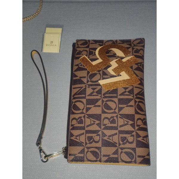 Preloved Bonia Clutch