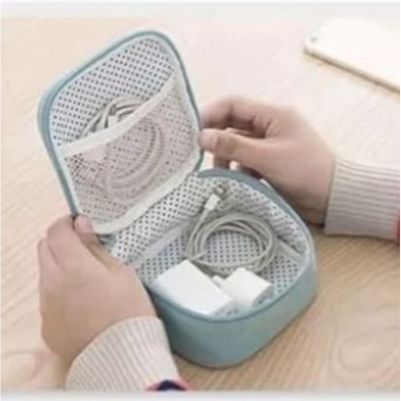 Tas kosmetik cable pouch tempat penyimpanan serbaguna travel organizer