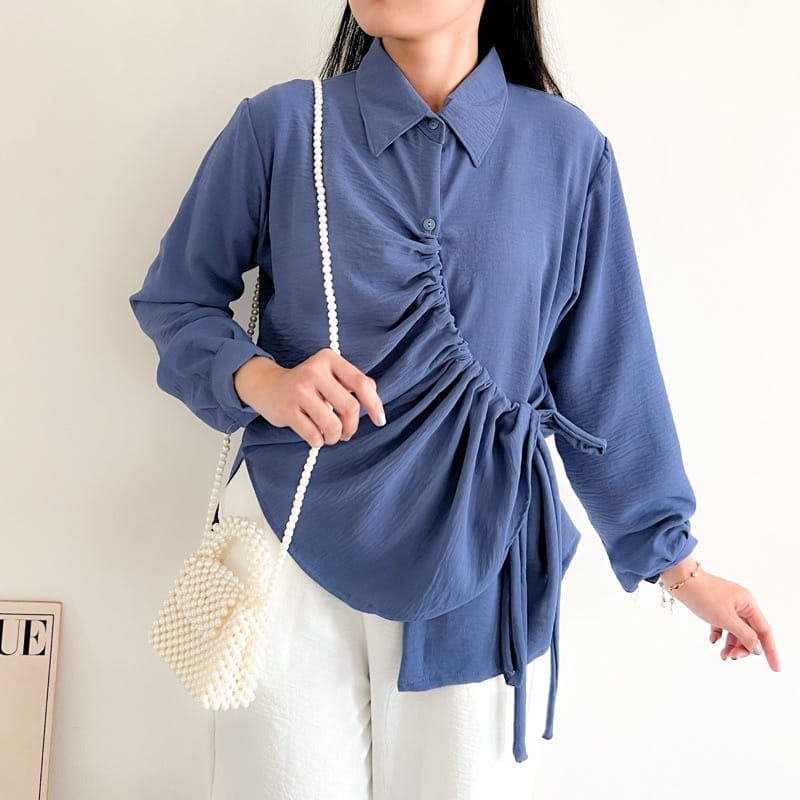 Corla Blouse Crinkle Kemeja Blouse Serut Wanita