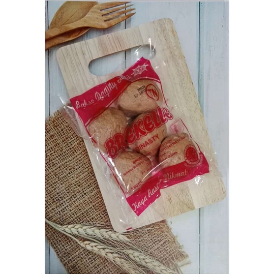 

BAKSO DINASTY BREKELLE / BAKSO JUMBO