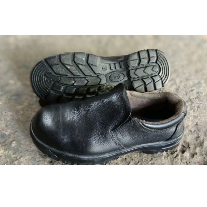 Sepatu Safety Kent Tapak asli