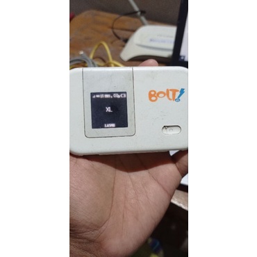 MODEM  MIFI BOLT HUAWEI E5372S OPERATOR GSM RT RW NET PEDESAAN