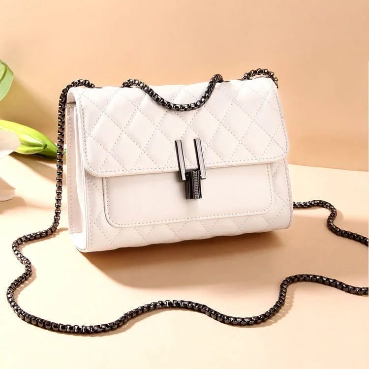Tas Selempang Wanita Fashion LOKAL Slingbag CHELSY BN Tas Amora Import Fashion Slingbag Rantai - Lap
