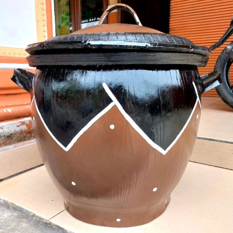 Tempat Sampah Karet / Bak Sampah Karet / Tong Sampah Motif Strowberry