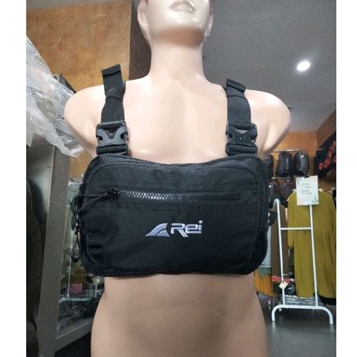 TAS DADA /CHEST BAG AREI CONVAIR 01