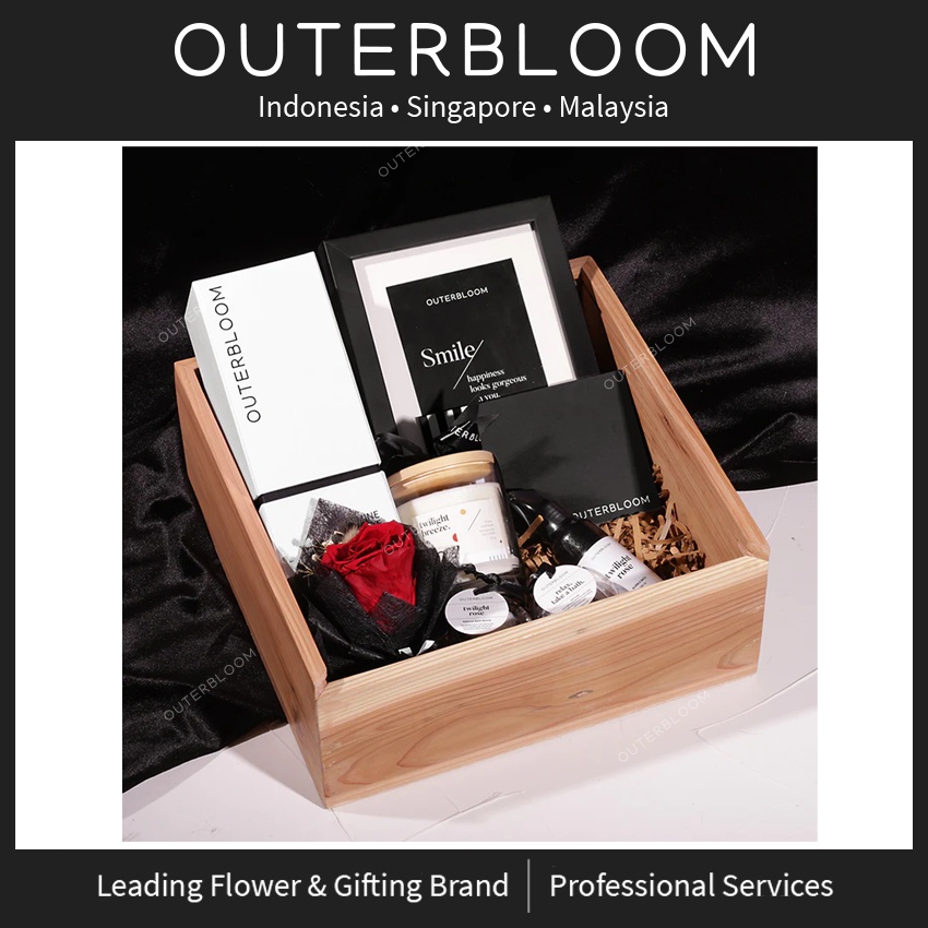 

Valentine Hampers - Outerbloom Evergreen Wooden Joyful Hampers