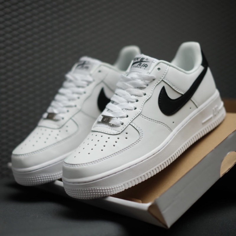 Nike Air Force 1 White Black Original