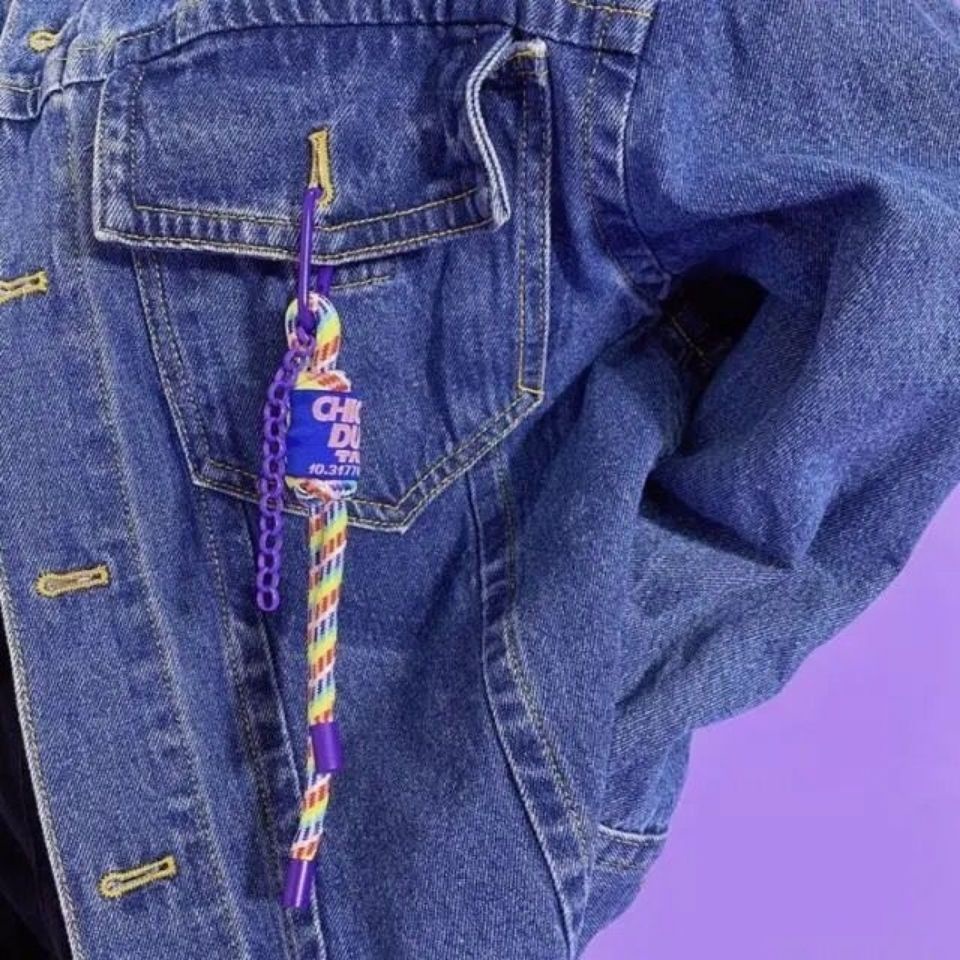 SearNJXSHip Hop Fluorescent Liontin Ornamen Tas Sekolahnya Liontin Wanita Tenunan Tangan Celana Akse