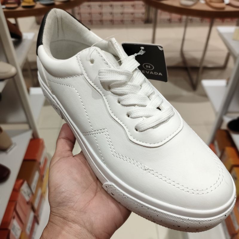 Sepatu Wanita Nevada 36-40