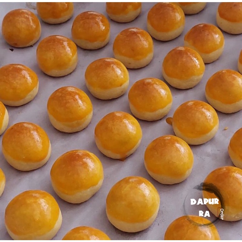 

Nastar, Putri Salju, Thumbprint, Kastangle Aneka Kue Kering