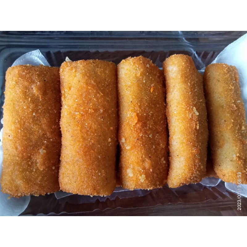 

Risoles rogout ayam (min.10)