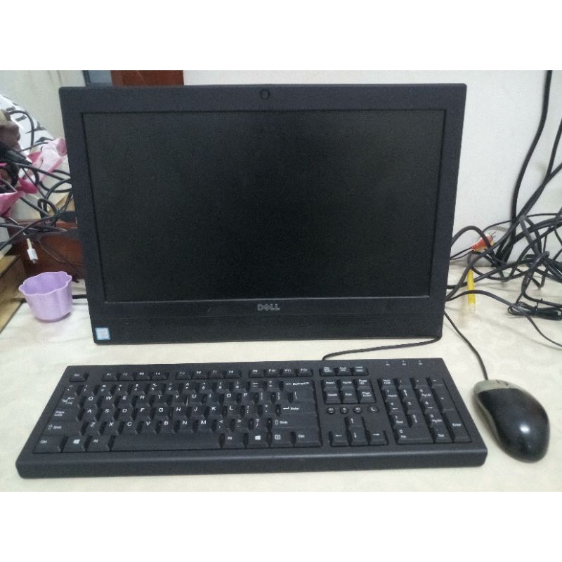 pc all in one Dell Core i3 Gen 7 Ram 4 Gb normal