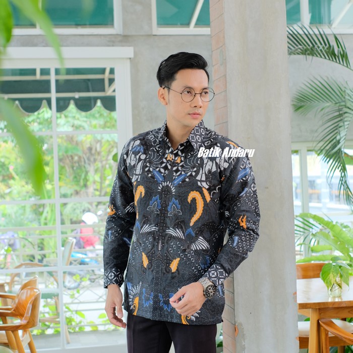 Baju Batik Pria Lengan Panjang Modern Elegant Heem Premium Warna Hitam Bahan Katun Primisima Solo Motif Bunga