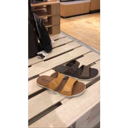 Sandal pria Selop Hush Puppies Original store sale