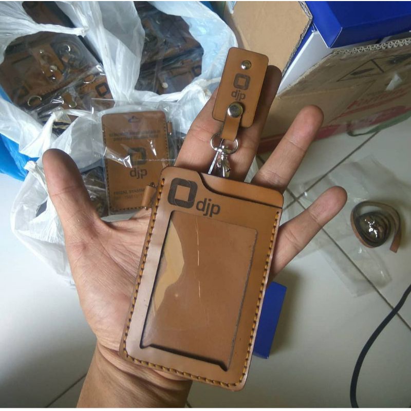 

ID Card Holder Custom DJP || Gantungan ID Card Kulit Custom || Name Tag Holder Kulit Asli