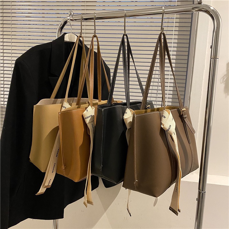 Tas Selempang Wanita Fashion Tote Bag Berlina