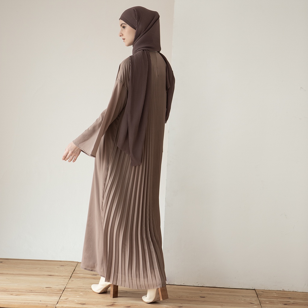 Anjani by Aska Label - Dress wanita pleated gamis Muslim tangan panjang details plisket di bagian belakang busui friendly