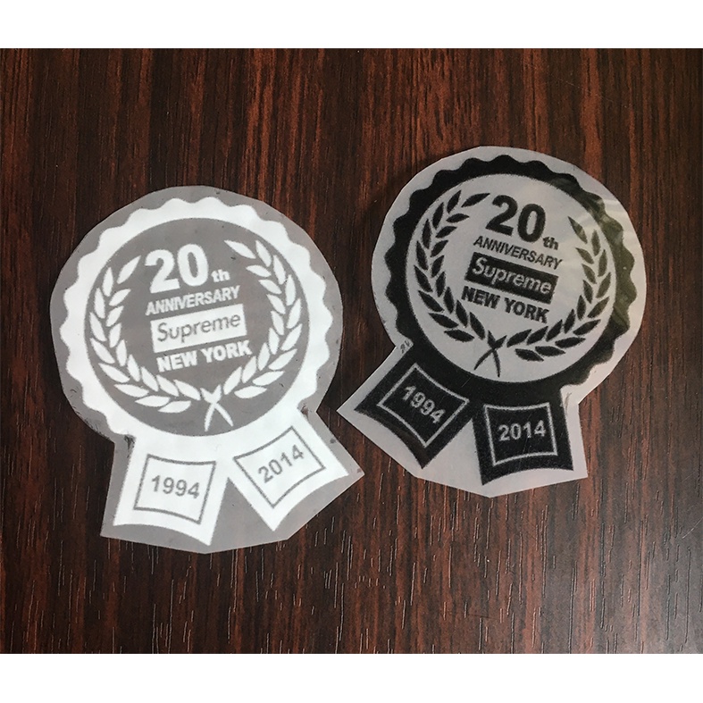 

ZENO Apparel | Stiker Sablon Logo Anniversary Supreme 20th Siap Press