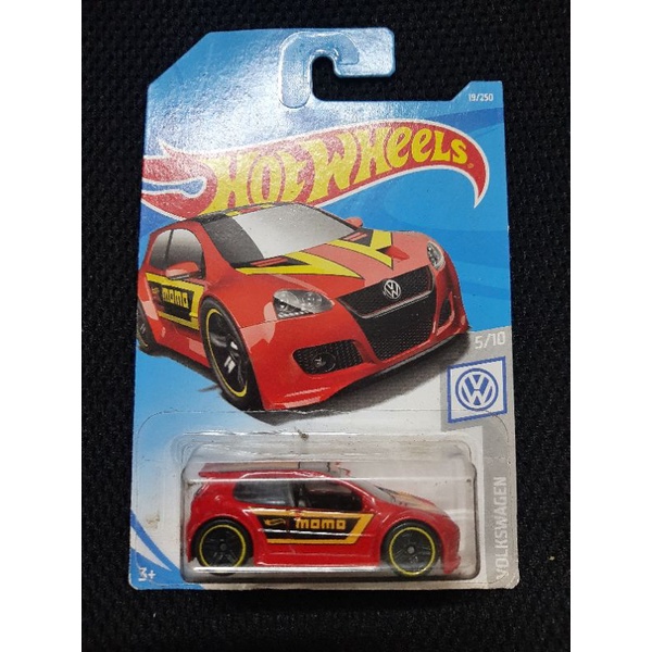 Hotwheels VW Golf GTi MOMO