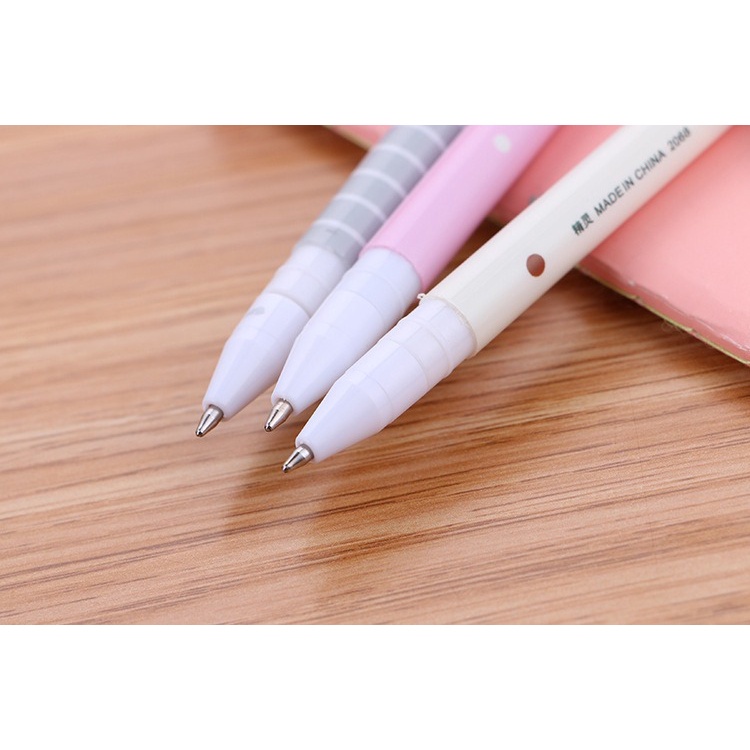 4pcs Pena Standing Pen Pulpen Meja Jerapah GM-ST0141