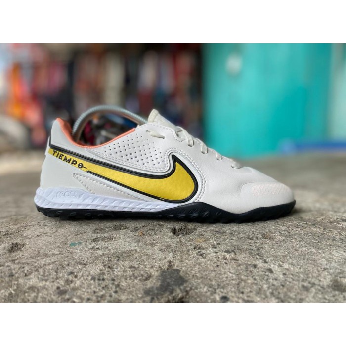 FUTSAL NIKE TIEMPO REACT LEGEND XI PRO TF - GUAVA ICE YELLOW STRIKE