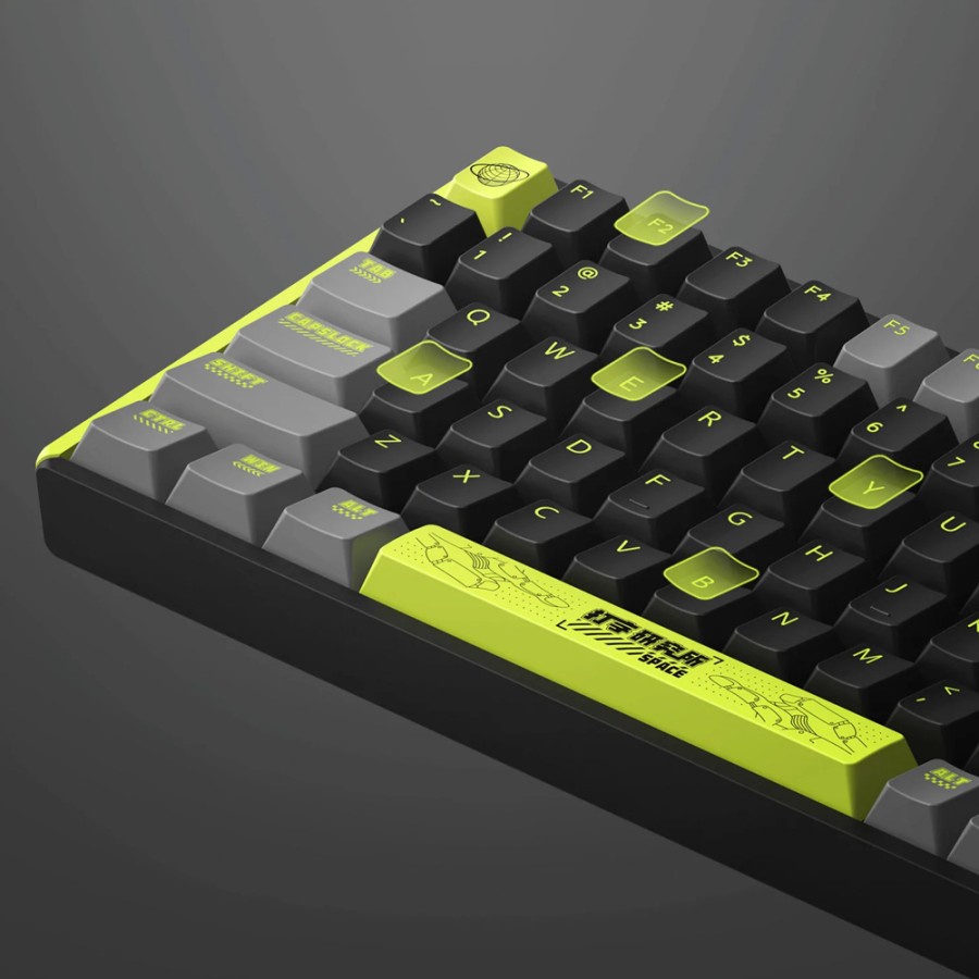 Iqunix F97 Typinglab Wireless RGB Mechanical Gaming Keyboard