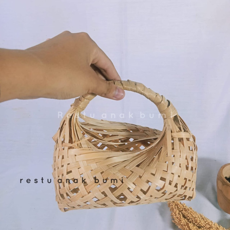 

(B163) Tas Hadiah XL 16 cm/Lamaran/Parcel Lebaran/Natal/Acara/Catering/Hampers/Hantaran/Makanan/Minuman/Keranjang Buah/Souvenir/Wadah Serbaguna/Basket/Craft/Fruit Box/Sembako/Teh/Gula/Beras/Telur/Seserahan/Kado/Gift