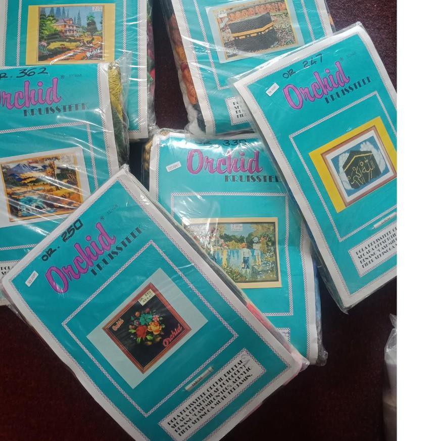 Paket Kristik Orchid - Kecil