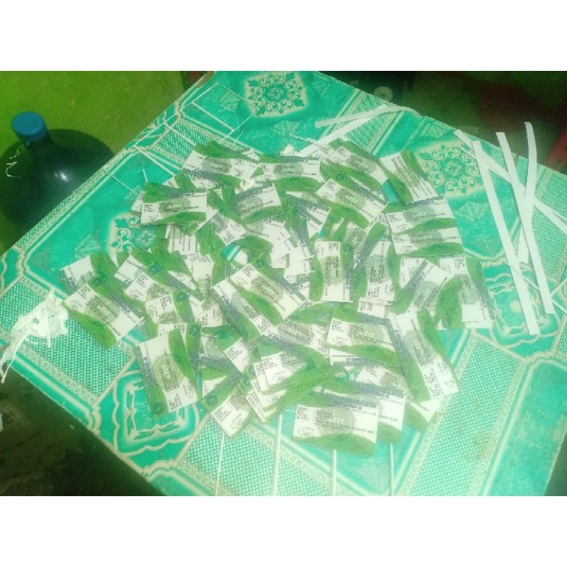 

Nempah /Cetak Id Card / Kartu Pelajar / Kartu Tanda Mahasiswa / Kartu Anggota / Kartu Pengenal / Kartu Tanda Mahasiswa Custom Langsung Siap - Tanpa Tali dan Casing Kartu Id card