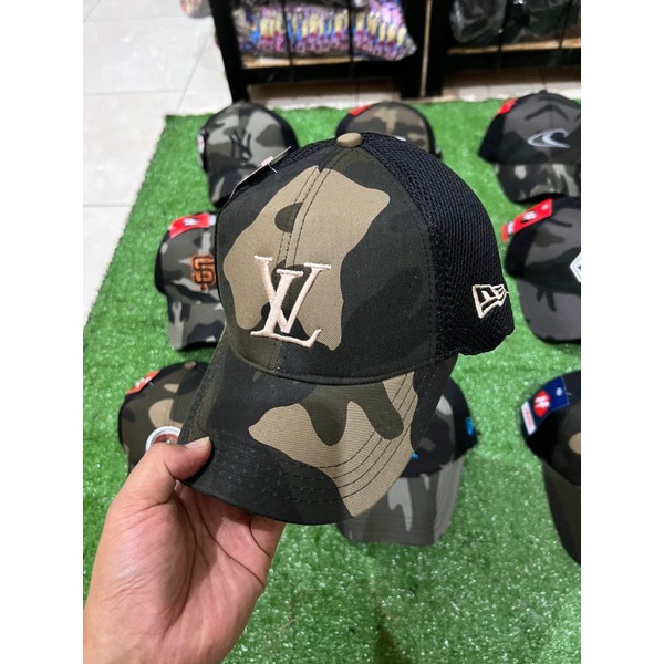 Topi pria distro Bandung