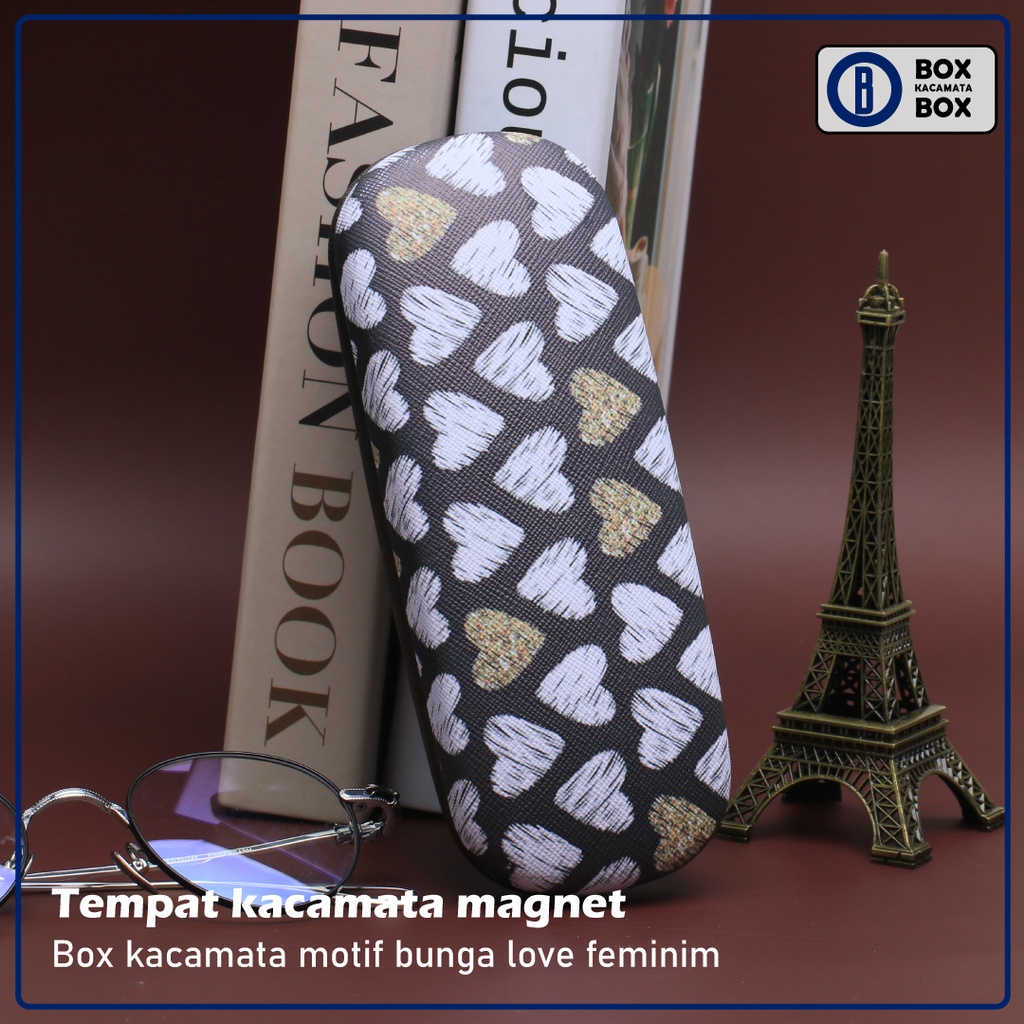 Box / Tempat Kacamata Hard Case Free Lap Motif Love / Tempat Kacamata Cepuk Magnet Kokoh Tahan Bentur  CC12