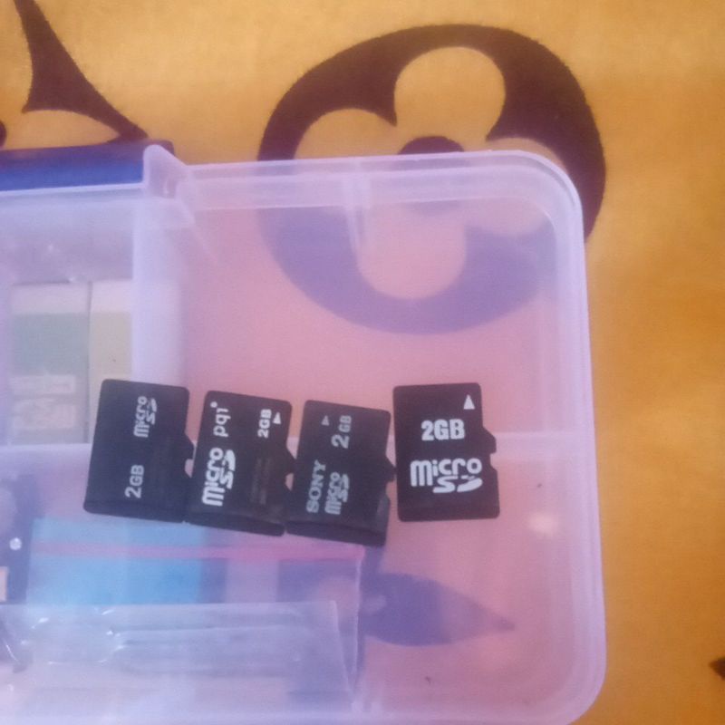 Memori mikro sd isi suara burung bisa request.2 GB