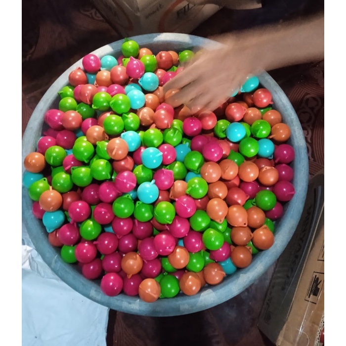 WARNA TERANG DAN HITAM PUTIH GROSIR LATTO LATTO MAINAN KATTO KATTO TEK TEK MAKASSAR